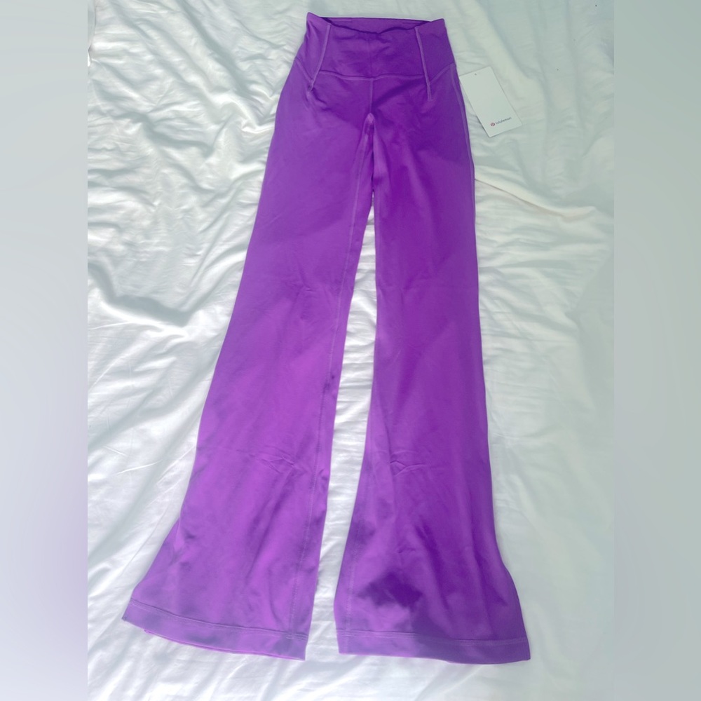 Lululemon Groove Super-High-Rise Flared Pant Nulu